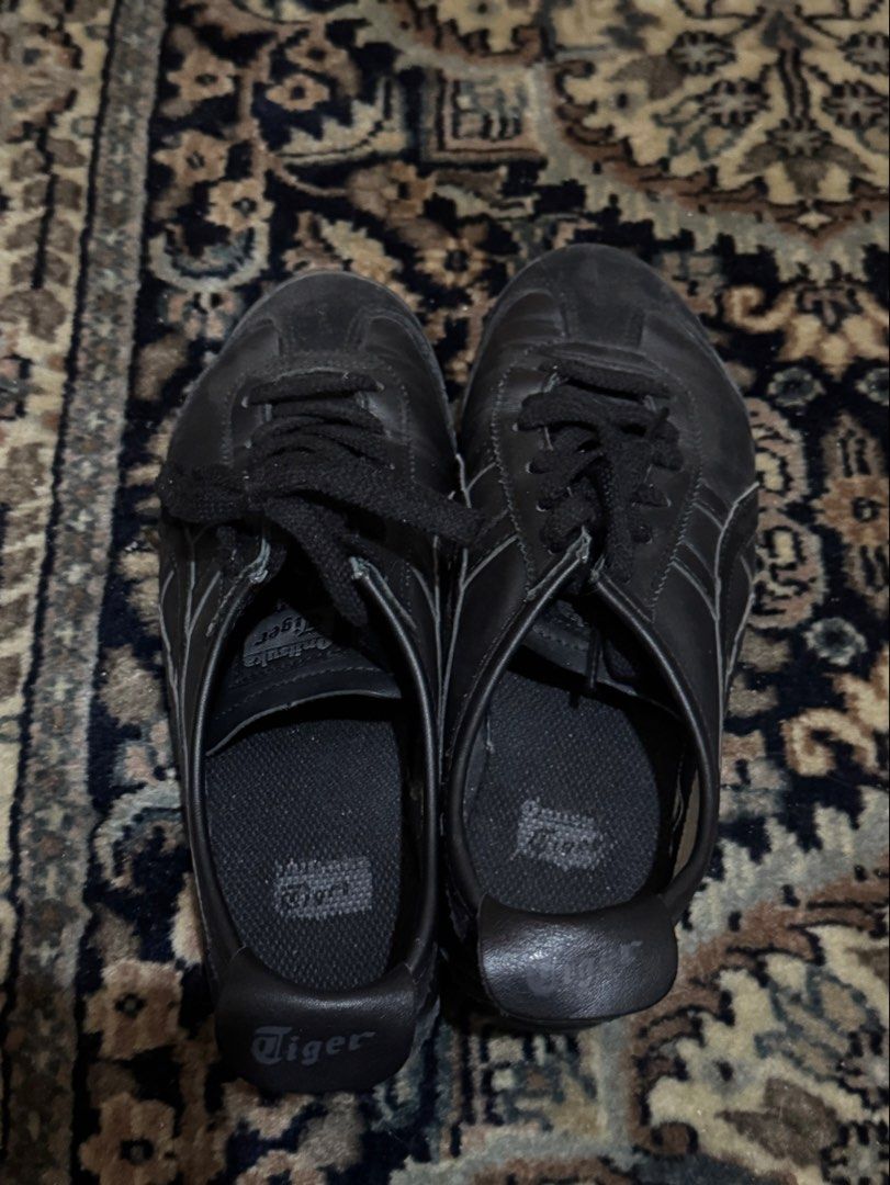 Onitsuka Tiger Black Lace-Up Shoes (Category: Sneakers) located in Manila. Submitted by keishdbom (Listing ID 1430393085, Image 1). Description: 24cm measurement (US 5.5, EU 38) - only needs cleaning, no other flaw No lowballing. .