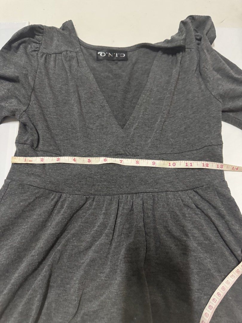 O'NTO Gray Dress (Category: Dresses) located in Balanga. Submitted by psyche1221 (Listing ID 1430325460, Image 3). Description: May fit up to medium. Magdan pa rin ang color, no issue and malakas maka koreana ng get up..