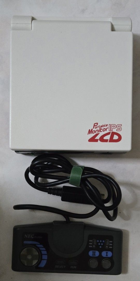 PC Engine （分類：其他）位於 Hong Kong。 由 _justintime_ 提交（商品編號 1430315059，圖片 2）。簡介： pc engine + LCD Portable + 書。