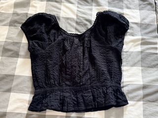 (Category: ) located in . Submitted by heyybyee (Listing ID 1430243320, Image 1). Description: .