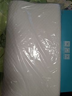 （分類：）位於 。 由 cooldolphin.28a7db 提交（商品編號 1430315212，圖片 1）。簡介： 。