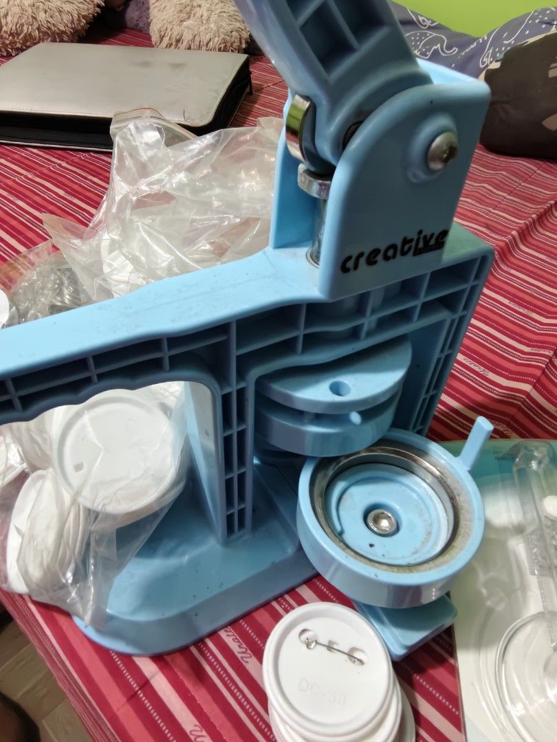 pin badge maker 58mm (Category: Craft Supplies & Tools) located in Manila. Submitted by viiriyan (Listing ID 1430324399, Image 1). Description: free pins, film sheets, keychains, metal backs.