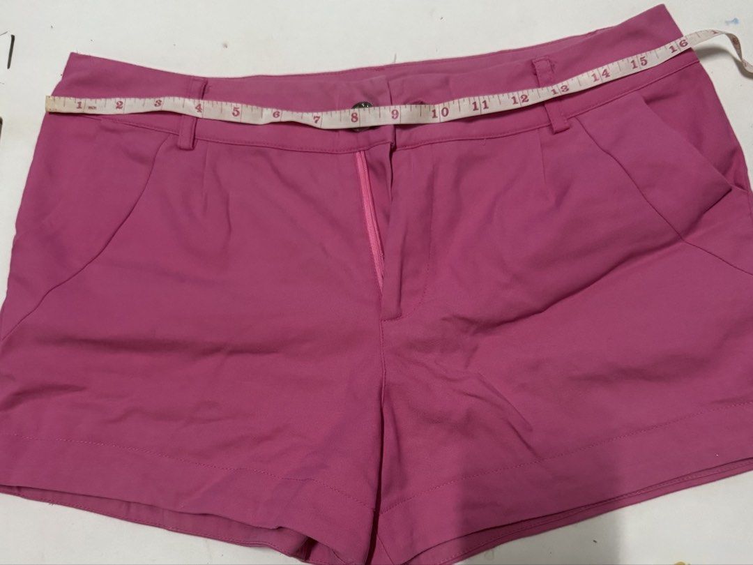 Pink Shorts (Category: Shorts) located in Balanga. Submitted by psyche1221 (Listing ID 1430322494, Image 1). Description: May fit waistline of 30-32in.