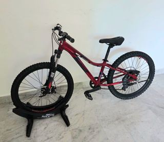 (Category: ) located in . Submitted by cycledome (Listing ID 1430281771, Image 1). Description: .
