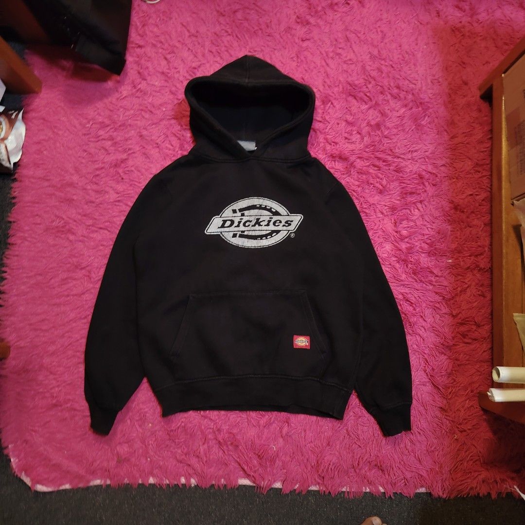 Reflective Dickies Hoodie (Category: Hoodies) located in General Trias. Submitted by thriushagu73946 (Listing ID 1427571538, Image 1). Description: Dickies Black Hoodie Dimes: 21x24.5 Crack sa print 9/10 condition 8.5/10 color rate no lace Still negotiable just send a message and we'll talk about the price. location: General Trias, Cavite Mode of payment: Gcash mode of delivery: J&t , lalamove.