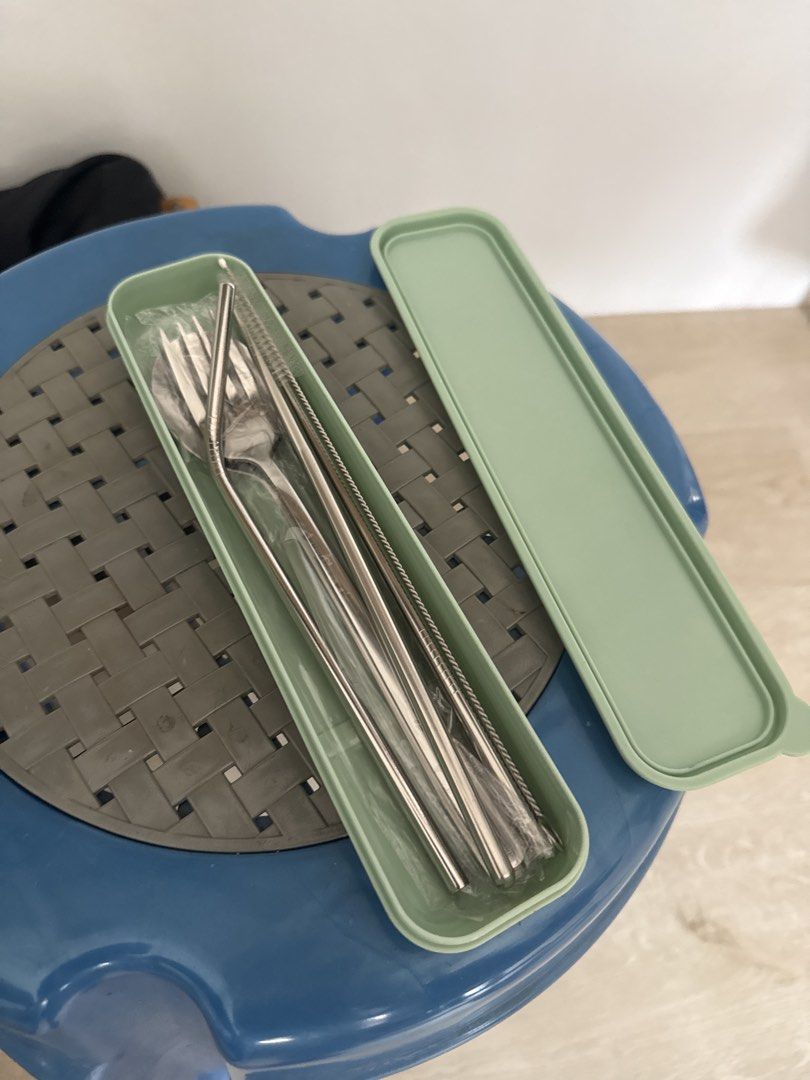 Reusable Cutlery Set with Case - Brand New501837313250447361