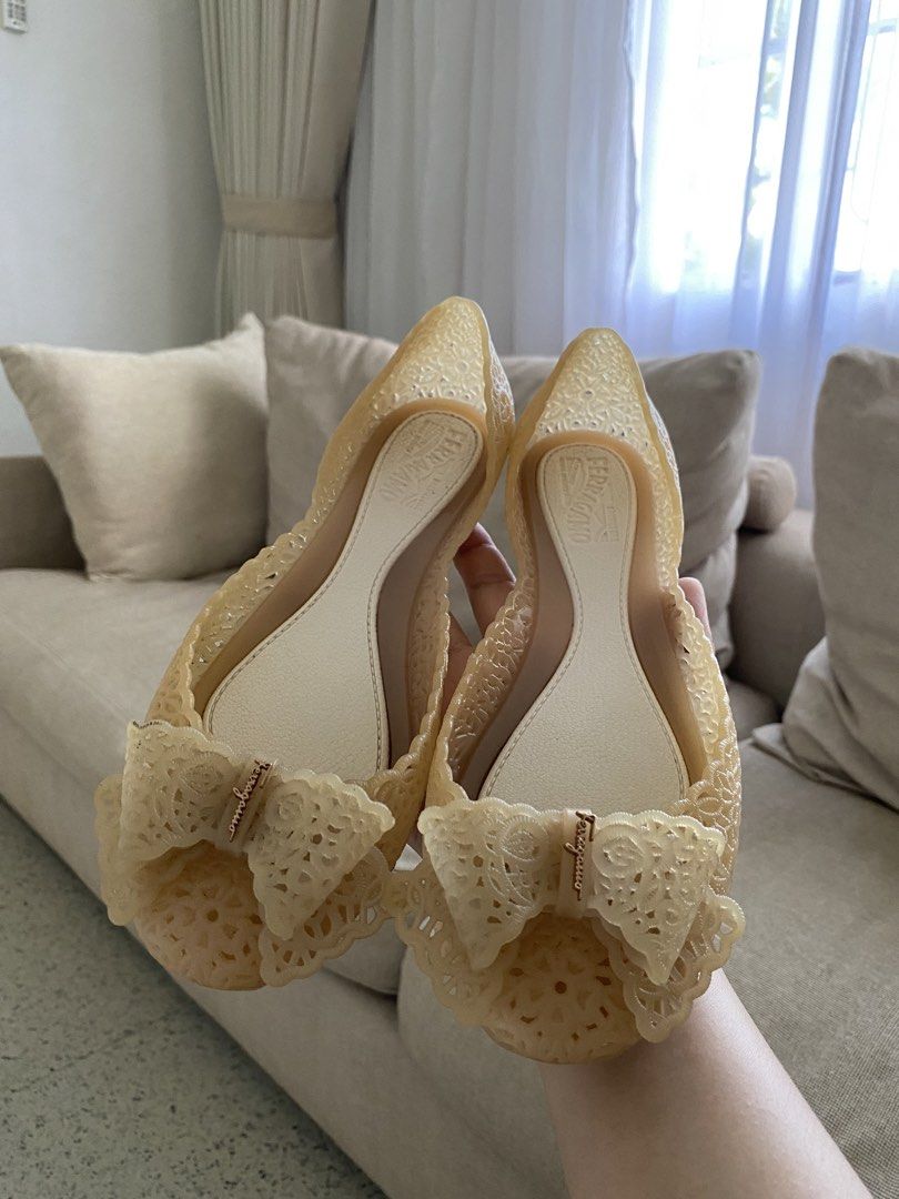 Salvatore Ferragamo Jelly Flats (Category: Flats & Sandals) located in Valencia. Submitted by negnikkah (Listing ID 1430228479, Image 1). Description: Selling these original Salvatore Ferragamo flats for only 1,800 plus shipping. Size: US 6 (women’s) These are my personal pre-loved items, no box na..There are already signs of use, but as you can see in the photos, they still look nice and are wearable. MOP: Gcash Ship through J&T Location: Valenc