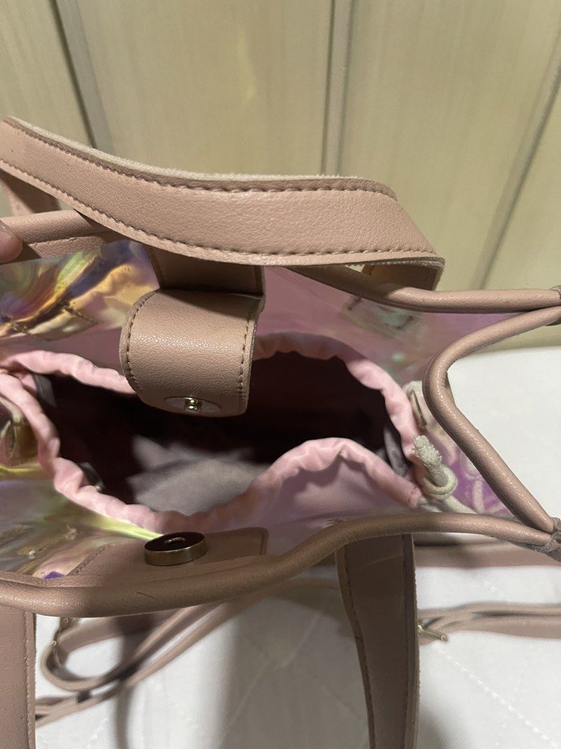 Secosana Hologram shoulder bag (Category: Shoulder Bags) located in Mandaluyong City. Submitted by kately18 (Listing ID 1430347887, Image 3). Description: - Secosana Hologram shoulder bag. - Features a unique holographic design. - Includes a convenient shoulder strap. - Perfect for adding a stylish touch to your look..