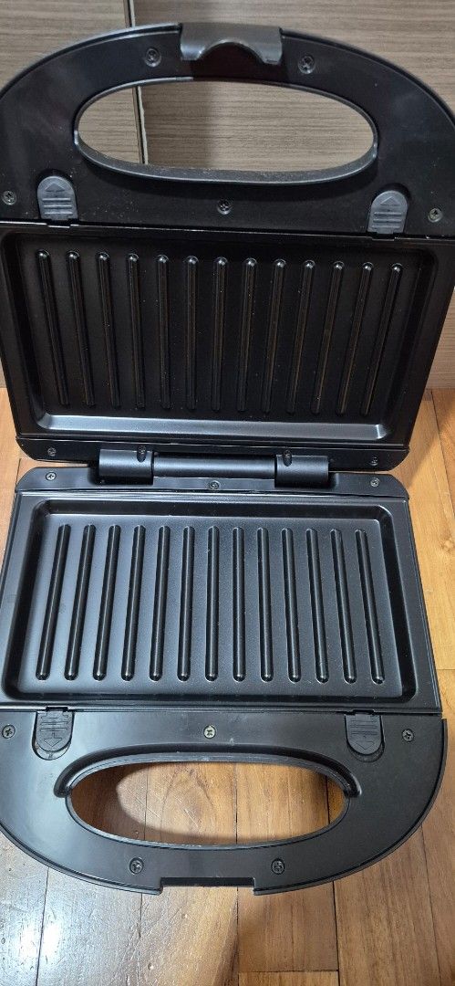 SHARP Sandwich Toaster446508286587719682