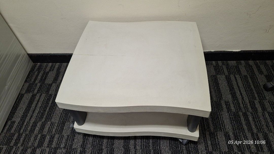 Side printer table446834073163550721