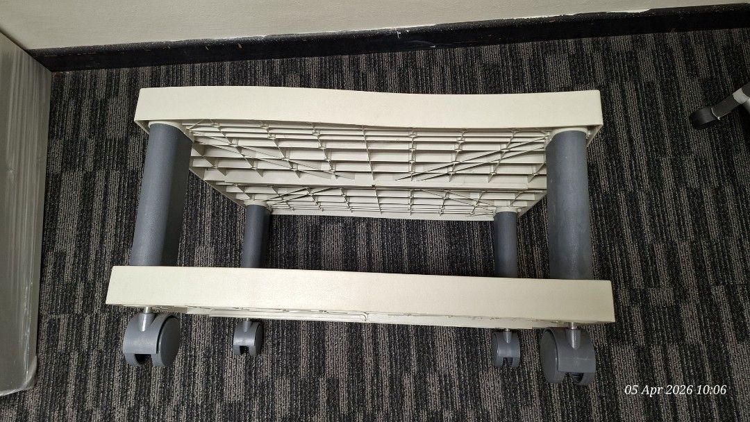 Side printer table446834073163550722