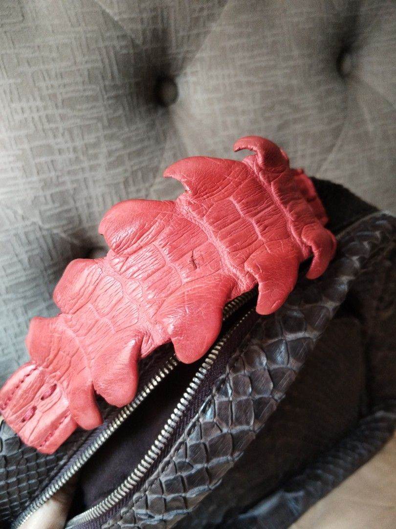 Silviano Biagini Python Leather Backpack (Category: Backpacks) located in Quezon City. Submitted by V_Cl0set (Listing ID 1430228749, Image 3). Description: 100% Genuine python,crocodile and calf leather leather very cute design small back pack.
