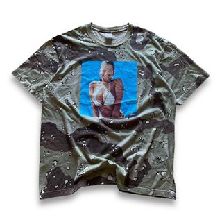 (Category: ) located in . Submitted by curated_2000 (Listing ID 1430309196, Image 1). Description: .