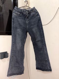 (Category: ) located in . Submitted by znaspreloved (Listing ID 1430394128, Image 1). Description: .