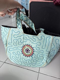 (Kategori: ) berada di . Dikirim oleh tsabithrift (ID iklan 1430239035, Gambar 1). Deskripsi: .