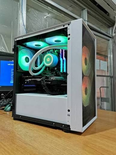 Tecware Forge M2 desktop case matx419584055748874240