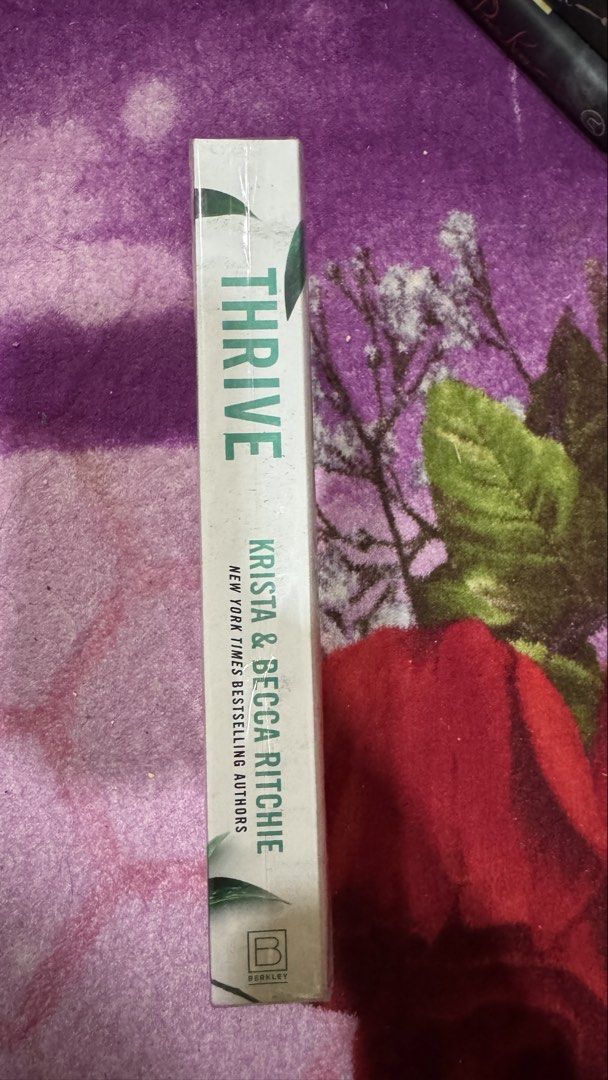 Thrive (Category: Storybooks) located in Seremban. Submitted by batrisyiahannah (Listing ID 1430357574, Image 3). Description: .