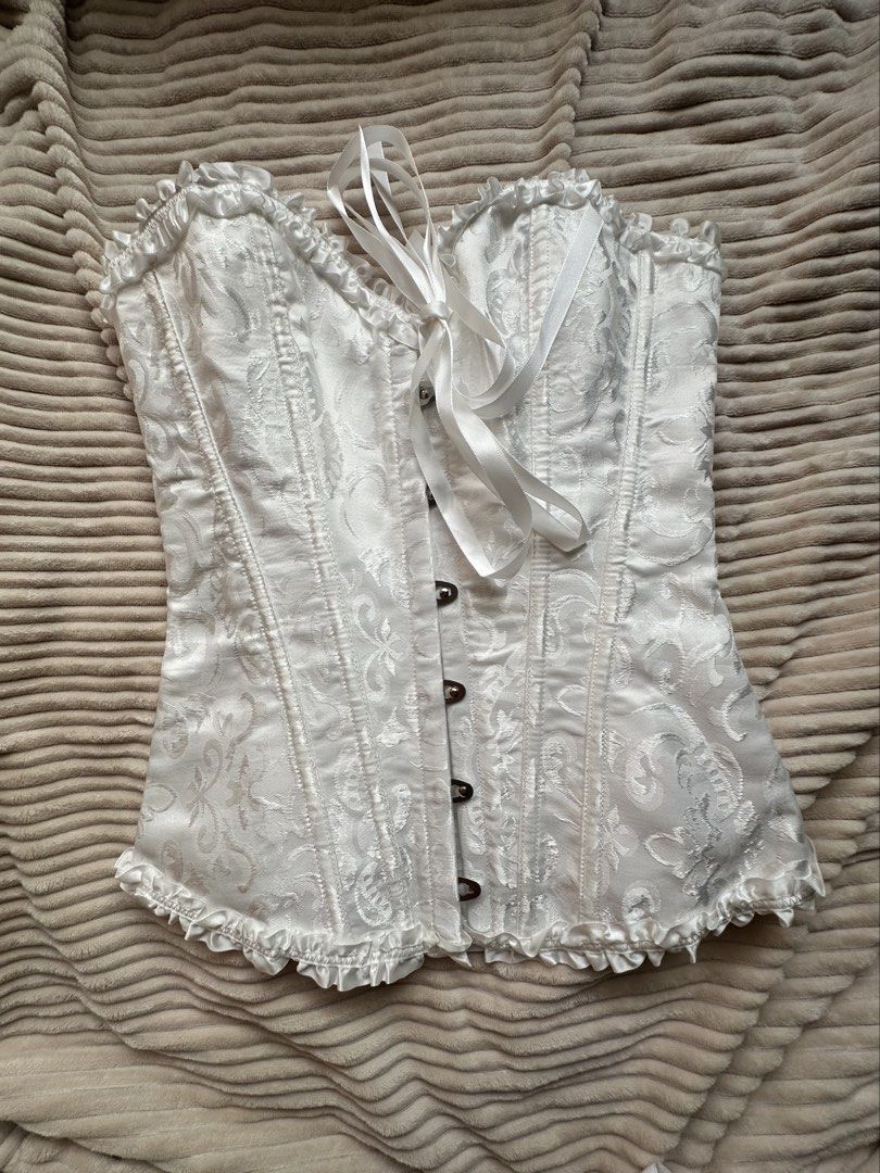 White Corset with Thong Shein (Category: Undergarments & Loungewear) located in Cainta. Submitted by el.declutterz (Listing ID 1430280409, Image 1). Description: used once.