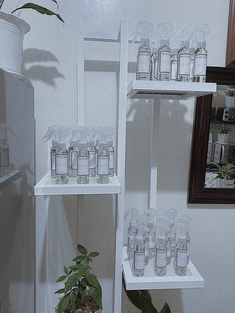 White tea & Ginger Room and Linen Spray (Category: Fragrance & Deodorants) located in Trece Martires City. Submitted by jaaadeya (Listing ID 1430379757, Image 3). Description: .