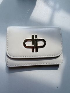 (Category: ) located in . Submitted by style.sg (Listing ID 1430290252, Image 1). Description: .