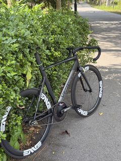 (Category: ) located in . Submitted by vaxbikes (Listing ID 1430248773, Image 1). Description: .