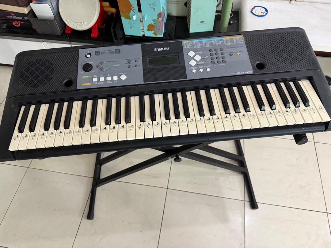 Yamaha Keyboard PSR-E233 with stand, Hobbies & Toys, Musical ...
