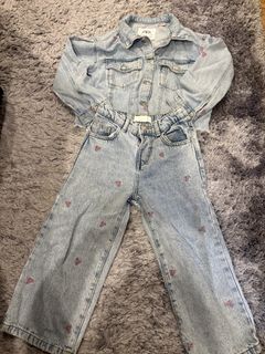 (Category: ) located in . Submitted by Miaspreloveditems (Listing ID 1430226453, Image 1). Description: .