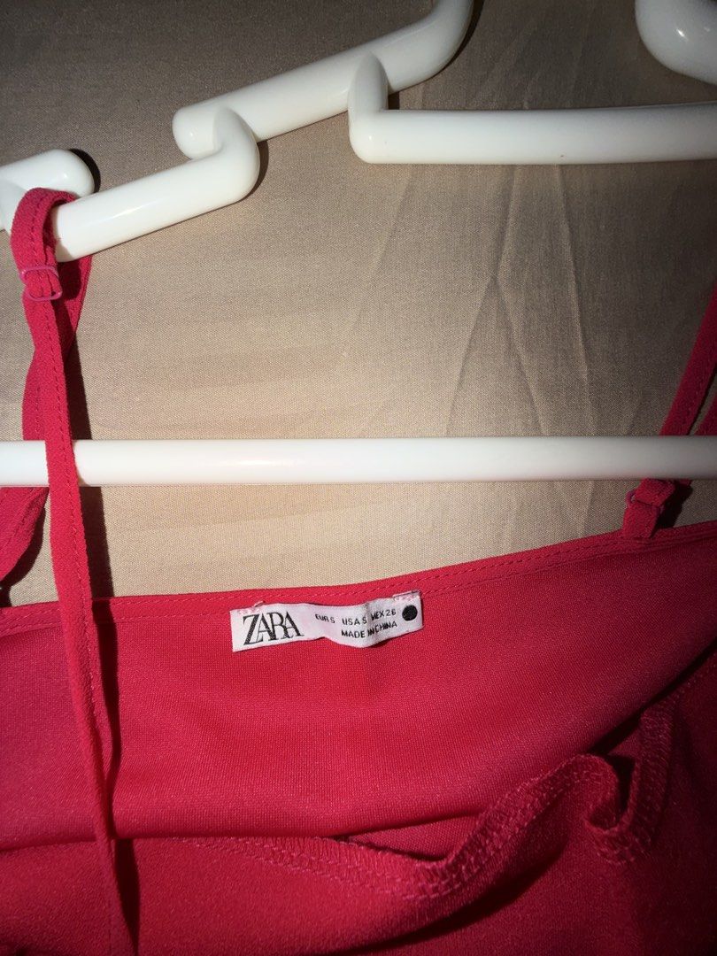 Zara Pink Midi Dress (Category: Dresses) located in Marikina City. Submitted by dfs0525 (Listing ID 1430271495, Image 3). Description: .