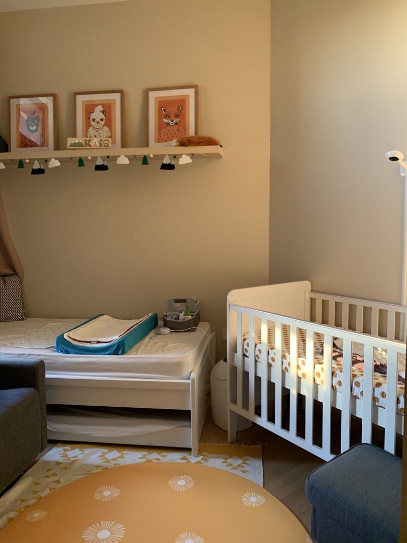 2-in-1 Tutti Bambini Rio Cot Bed with Cot Top Changer, Babies & Kids ...