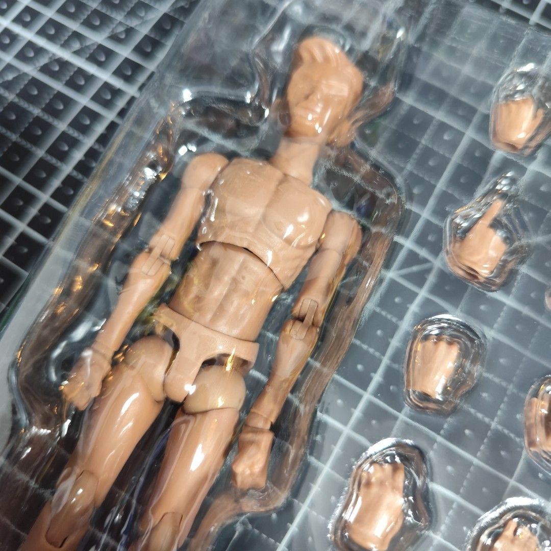 6 Studio IN Dynamic Human Body Model 1/12 6inch (Category: Figurines & Statues) located in Quezon City. Submitted by darkworkx (Listing ID 1430527891, Image 2). Description: brand new meetup: SM North Edsa FPJ Lrt station shipping: JRS Lalamove Move it.
