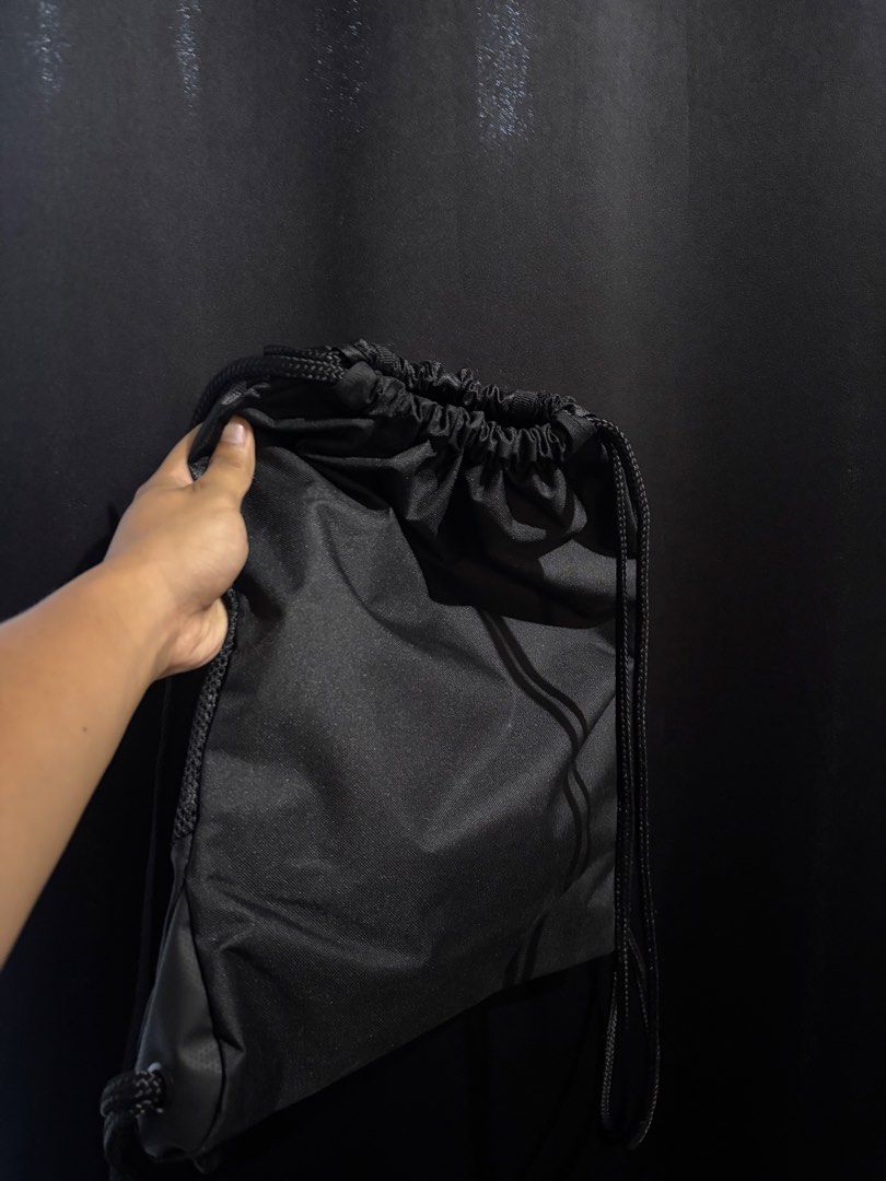 Adidas Drawstring Bag with Front Pocket (Category: Backpacks) located in Caloocan City. Submitted by cosmicstorm-6f4a (Listing ID 1430428005, Image 2). Description: 10/10 condition Las Piñas Area Negotiable.