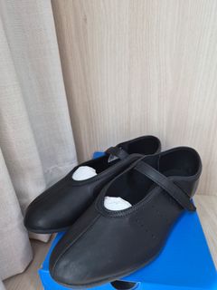 (Category: ) located in . Submitted by relove_preloved (Listing ID 1430470790, Image 1). Description: .