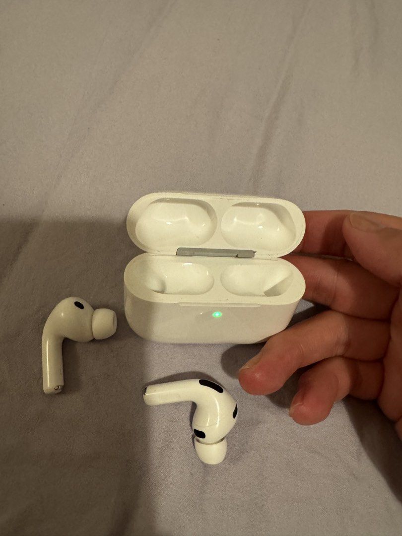 AirPods Pro 3424048836121077763