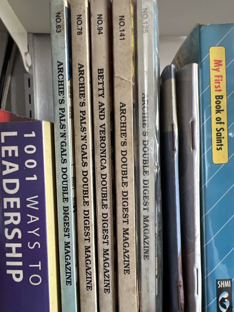 Archie’s Double Digest Collector’s Comic Books (Category: Comics & Manga) located in Marikina City. Submitted by katzfind (Listing ID 1430402080, Image 2). Description: Limited edition Archie Digest Comics. VINTAGE Collector’s items. RFS: Decluttering Price is per Collectible piece. .