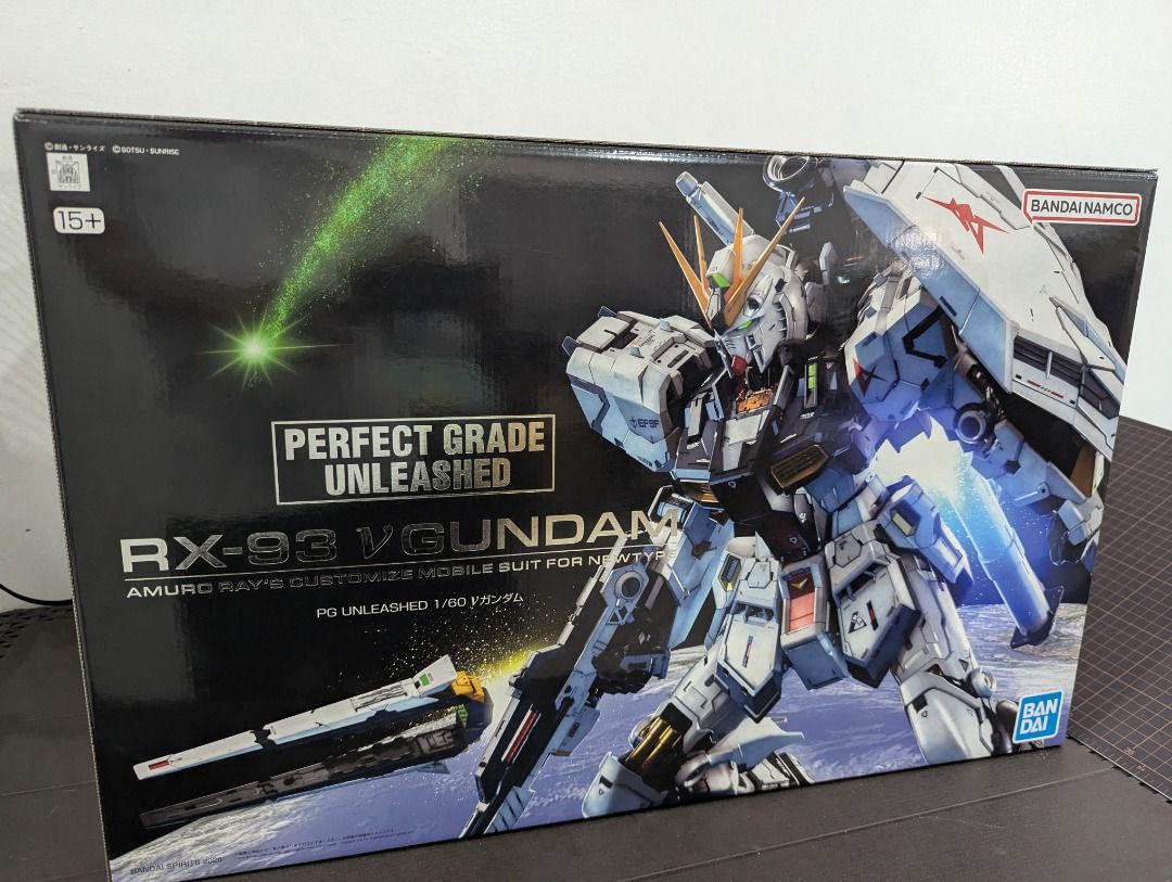Bandai Perfect Grade Unleashed RX-93 v Gundam with Free Delpi ...