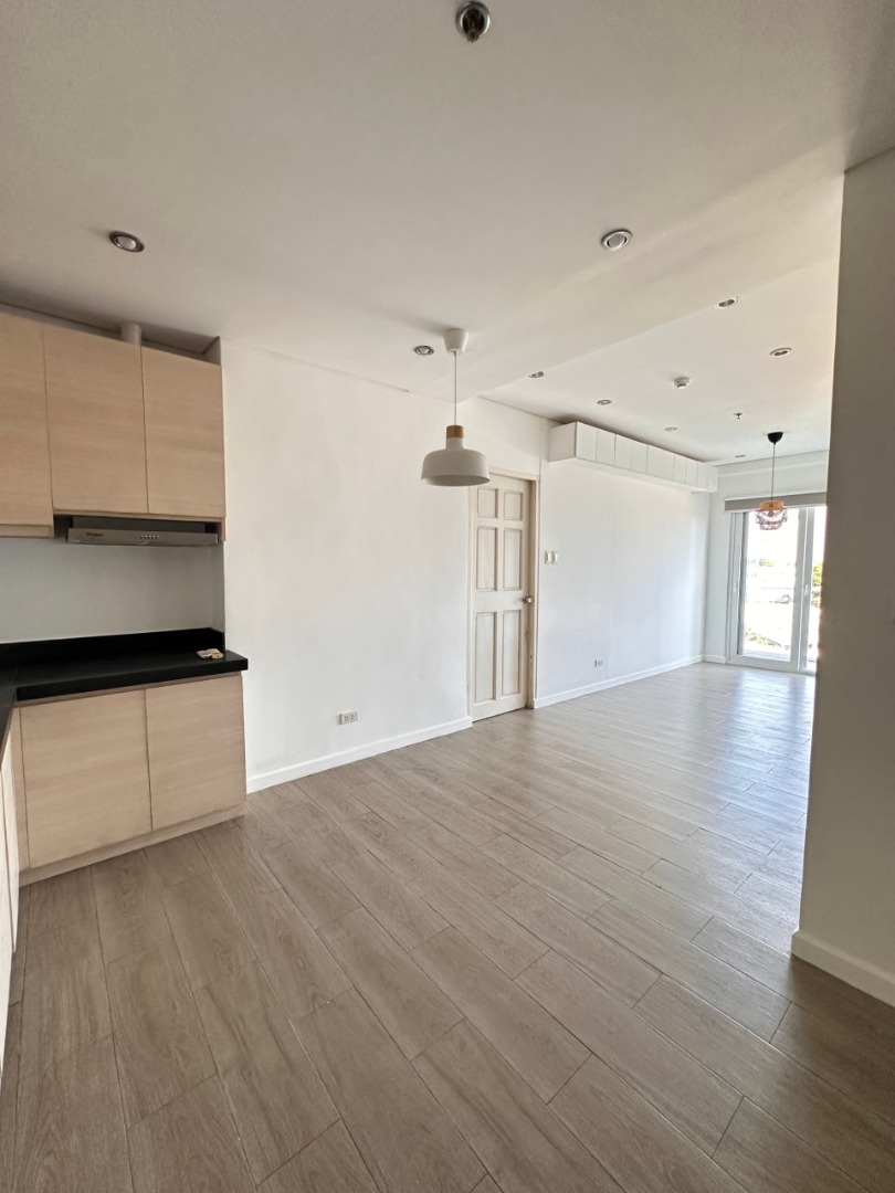 (Category: ) located in . Submitted by broker.cholo (Listing ID 1323560284, Image 1). Description: .