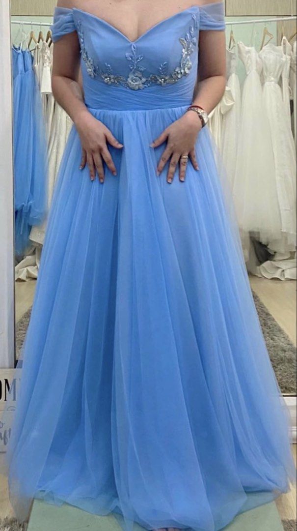 Bridal Boutique Off-Shoulder Gown (Category: Evening dresses & gowns) located in Del Monte. Submitted by allydap (Listing ID 1430553655, Image 3). Description: .