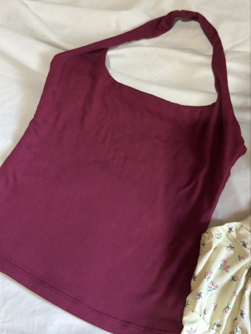 Bundle - Assorted Sleeveless Tops (Category: Sleeveless) located in Caloocan City. Submitted by ctrl12 (Listing ID 1430496413, Image 3). Description: Bundle-Croptops 1 Shein 1 michi 2 tag removed - fits XS - Small - Stretchable Rfs: decluttering MOP: GCash MOD: J&T/Lalamove.