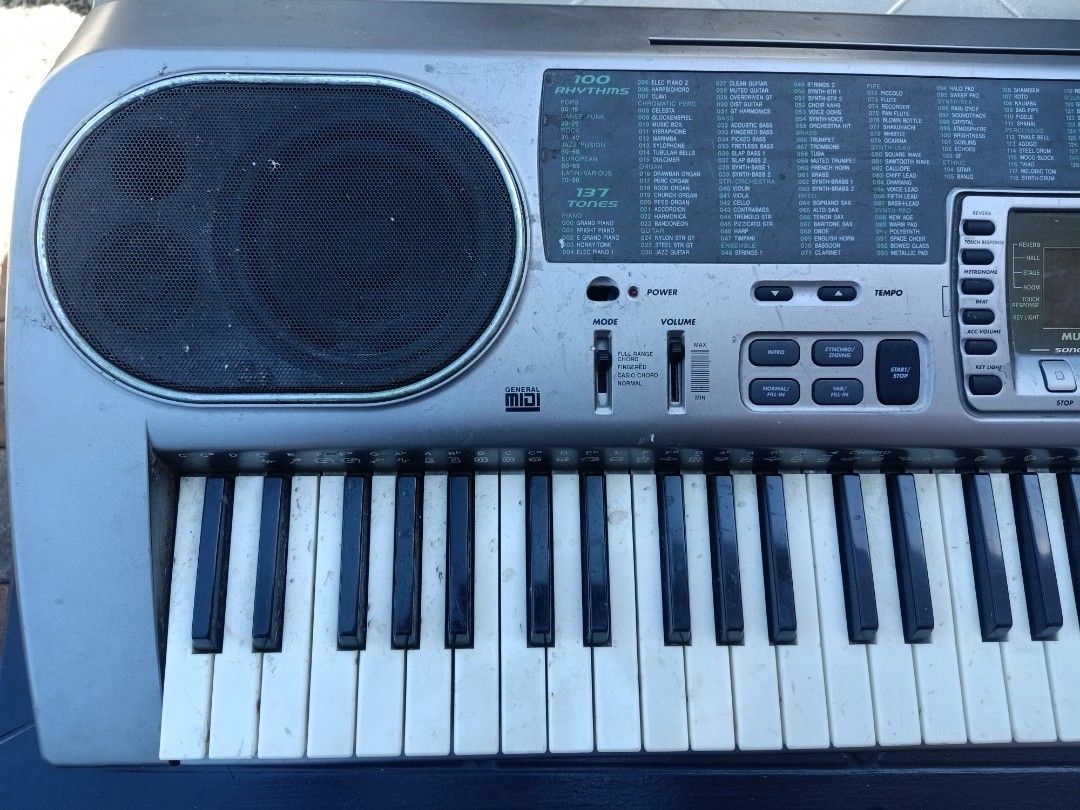 Casio LK-80 Keyboard (Category: Musical Instruments) located in Las Pinas. Submitted by the_recycle_shop (Listing ID 1430462366, Image 3). Description: Defective not working Selling as is buy at your own risk For Lalamove shipping only .