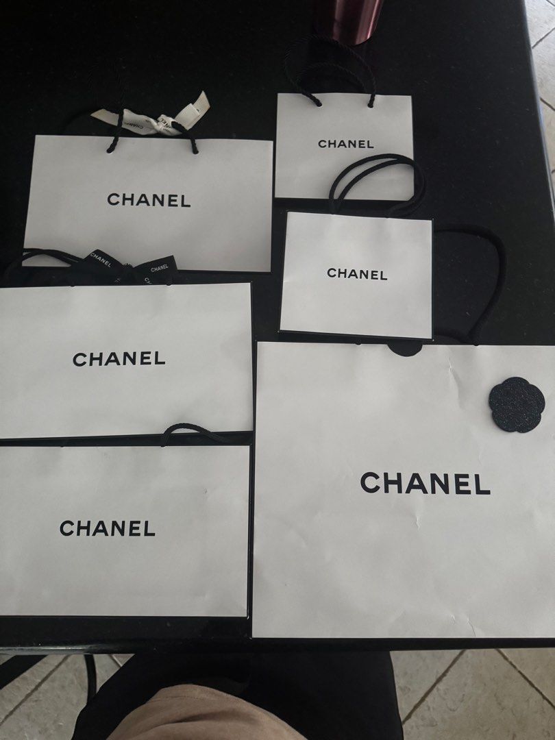 Chanel Paper Bags (Category: Luxury Bags & Wallets) located in Quezon City. Submitted by AnjRawa (Listing ID 1430444223, Image 1). Description: .