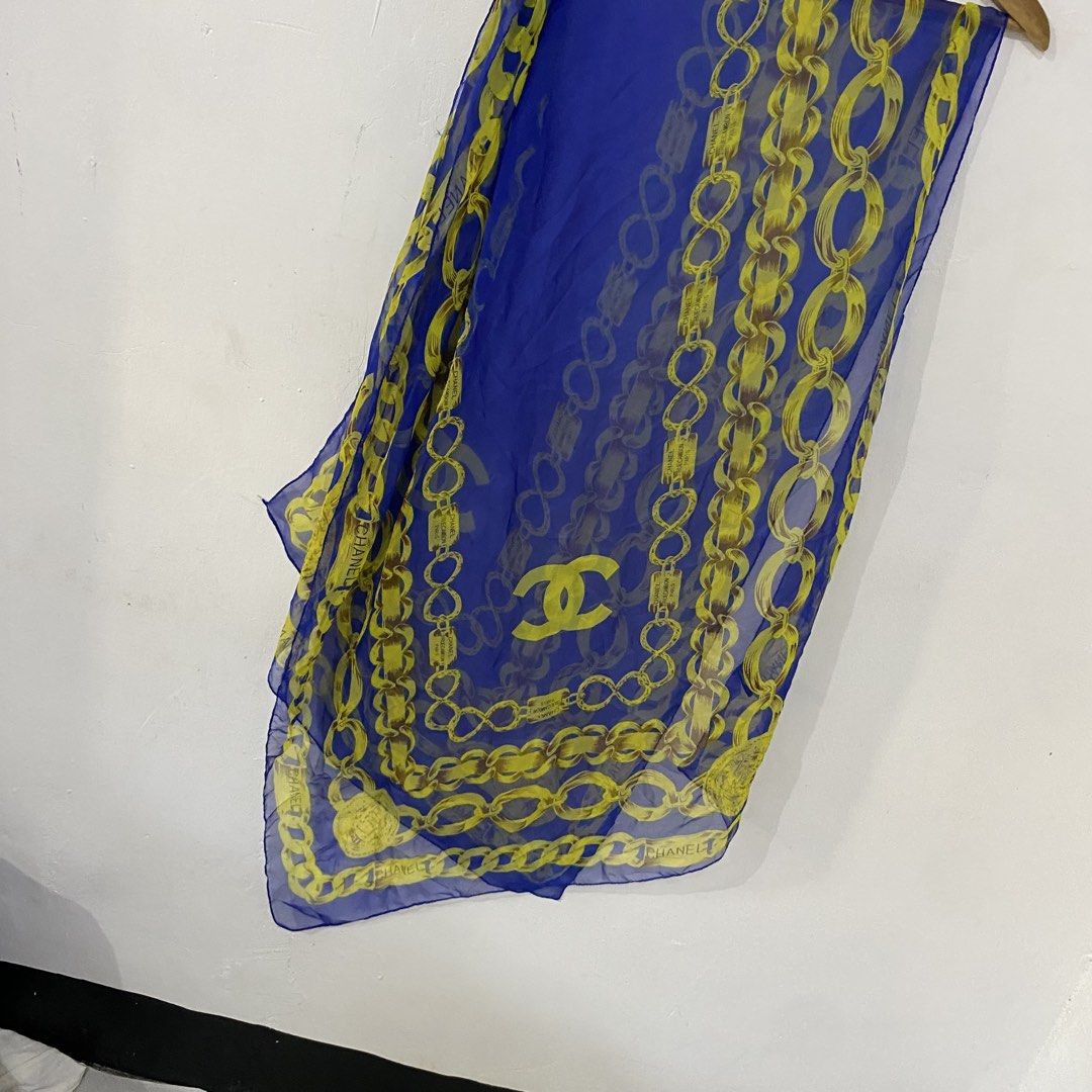 chanel silk scarves (Category: Scarves) located in Las Pinas. Submitted by declutter_thing69 (Listing ID 1430538334, Image 3). Description: chanel silk scarves.