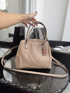 (Category: ) located in . Submitted by bag.a.holic.bygaile.ph (Listing ID 1430472786, Image 1). Description: .
