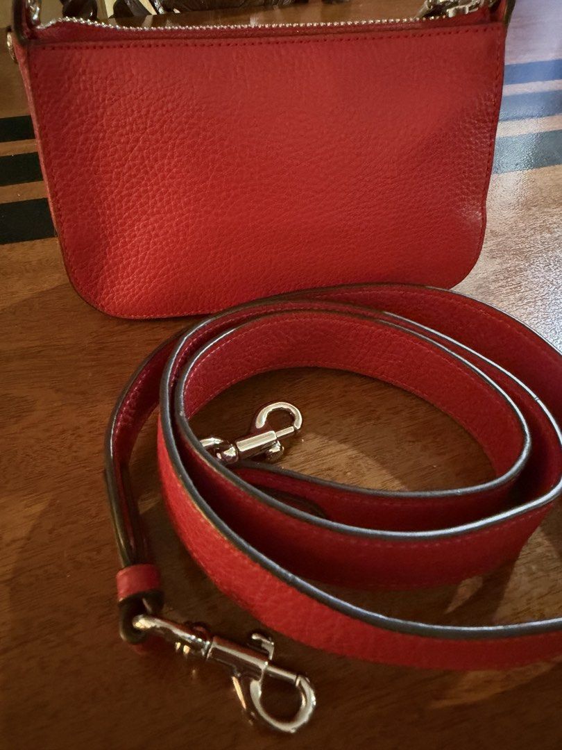 Coach Nolita 19 (Category: Luxury Bags & Wallets) located in Caloocan City. Submitted by wwwfesu (Listing ID 1430433477, Image 3). Description: 💯 𝐎𝐑𝐈𝐆𝐈𝐍𝐀𝐋 Coach Nolita 19 in red Can be used as clutch or sling/ crossbody bag Kasya po promax .