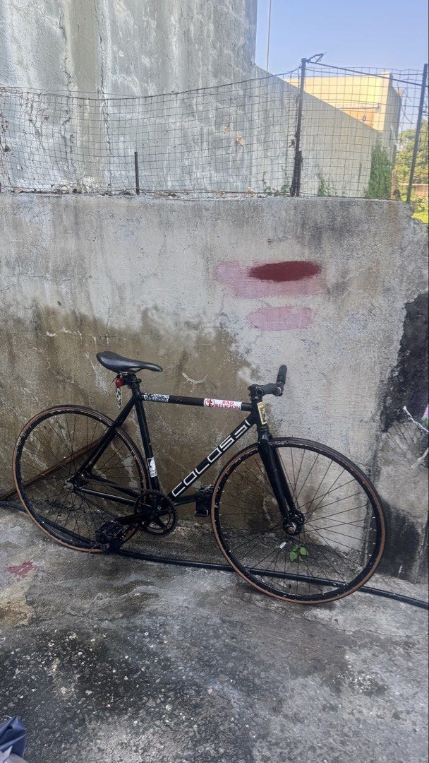 Colossi Fixed Gear Bike (Category: Bicycles) located in Manila. Submitted by vhhhhhhh (Listing ID 1430579097, Image 1). Description: .