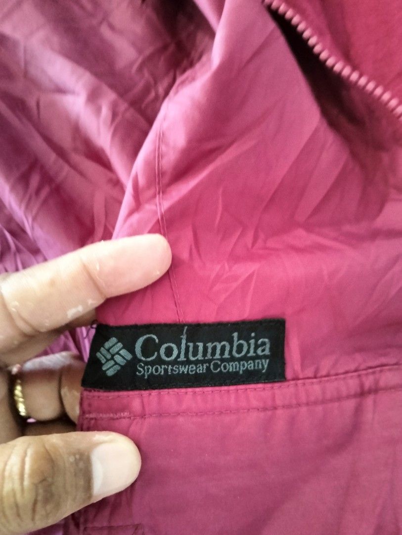 Columbia Sportswear Pullover Jacket (Category: Coats, Jackets and Outerwear) located in Talibon. Submitted by saysonlest75795 (Listing ID 1430428802, Image 3). Description: rare Vintage Columbia anorak windbreaker as new condition issue loose stretch very minimal dimes 24/ 27-28 cotton po sa loob.