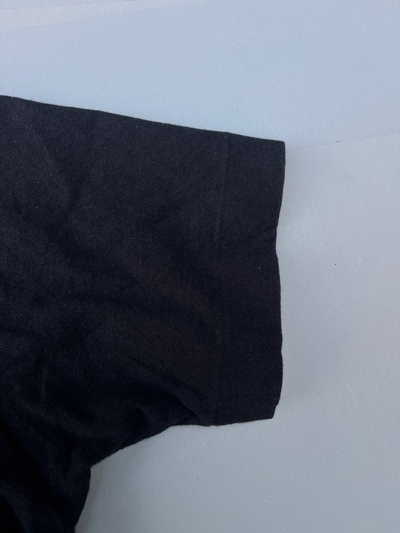 Comme des Garcons Play Heart Logo Tee (Category: Shirts) located in Mabalacat. Submitted by aas_thriftfings (Listing ID 1430506322, Image 3). Description: - Comme des Garcons Play Heart Logo Tee - Size: S - Color: Black - Features the iconic heart logo.