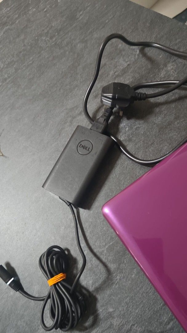 Dell Inspiron 1460 Laptop - Pink420580049101803522