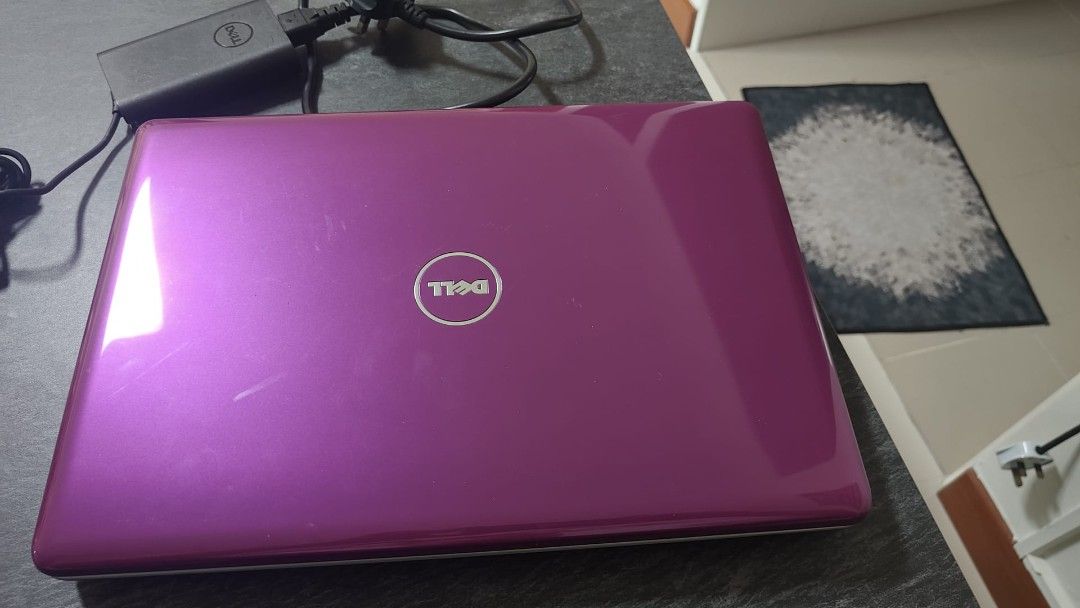 Dell Inspiron 1460 Laptop - Pink420580049101803521