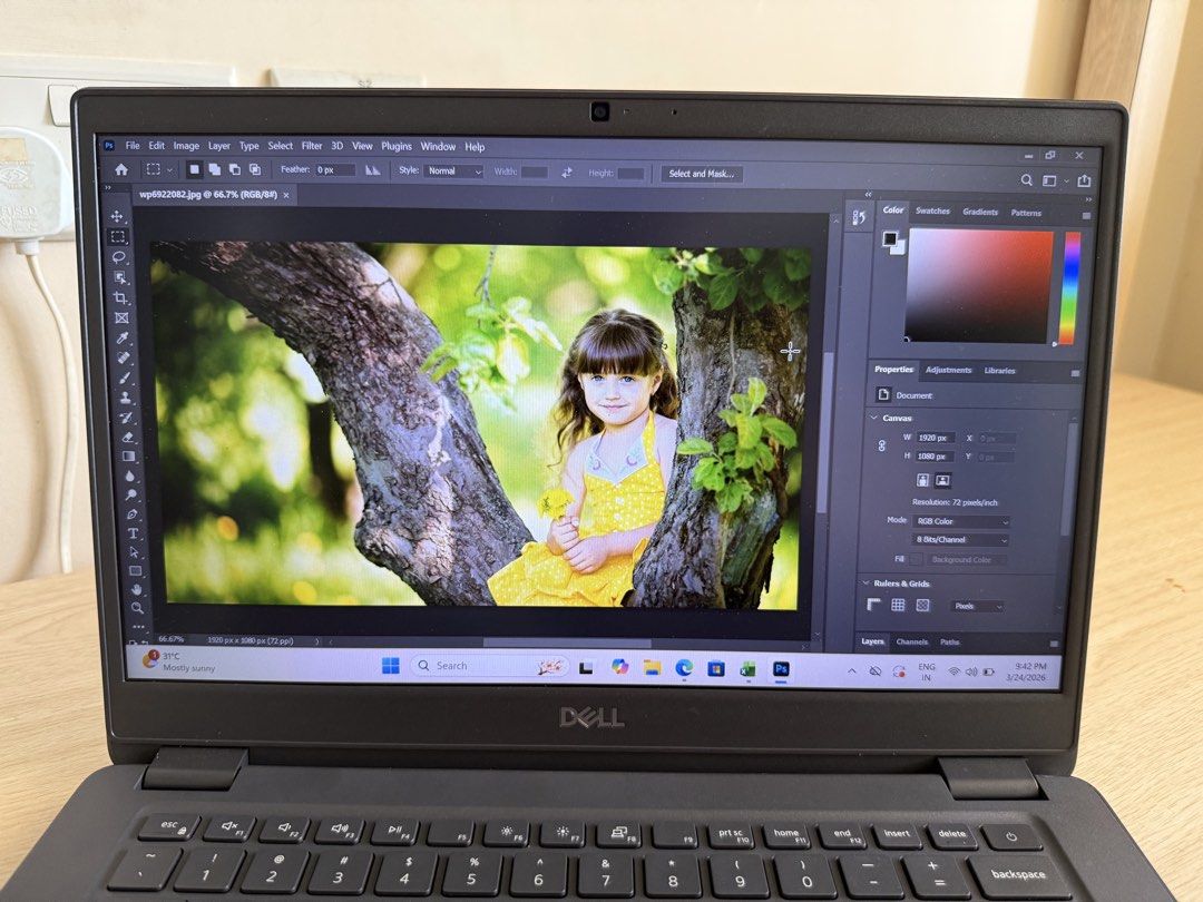 Dell Laptop - Intel i5 Processor(free bag/Dell)420570410286458882