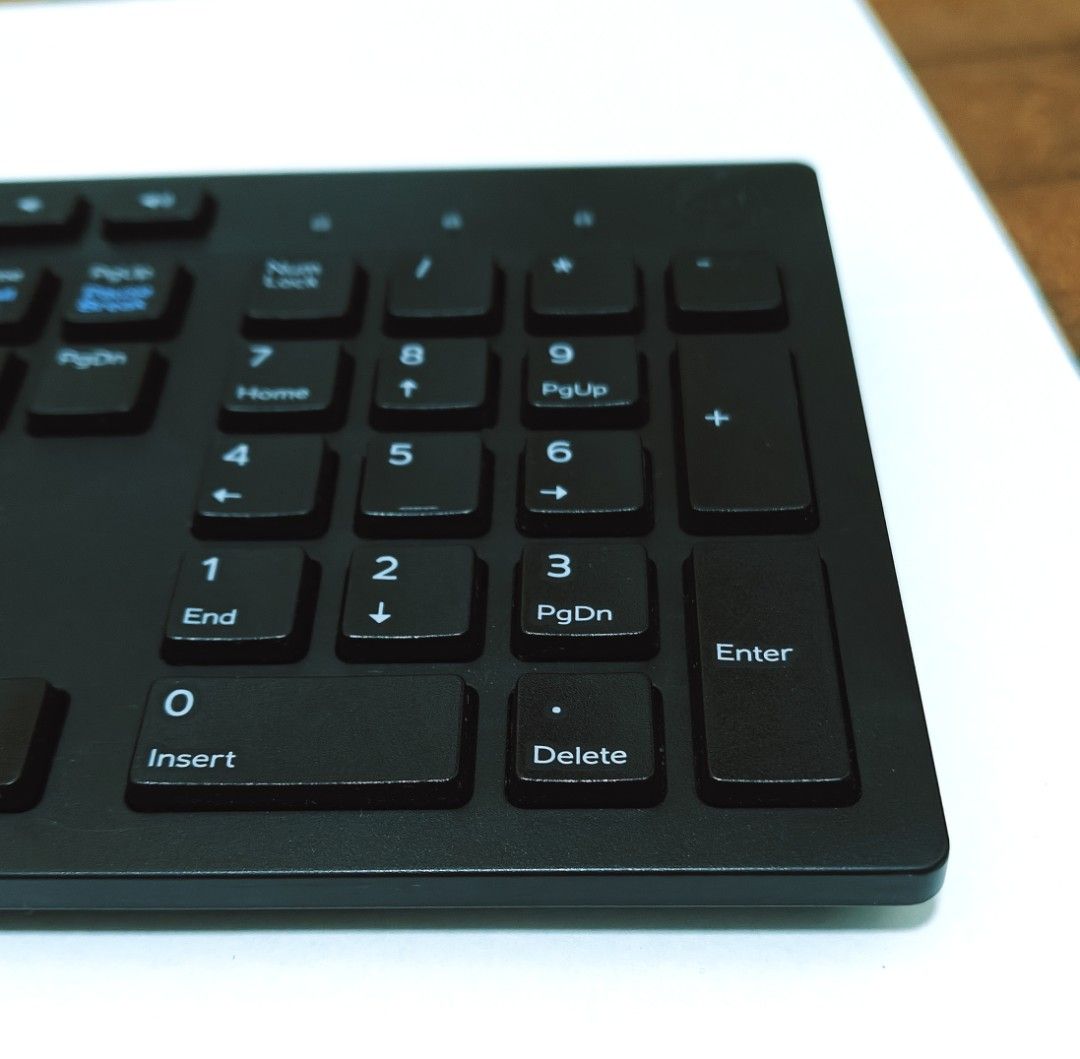 Wired Keyboard450626391460423681